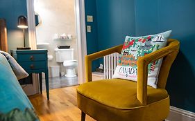 Prince Street Suites